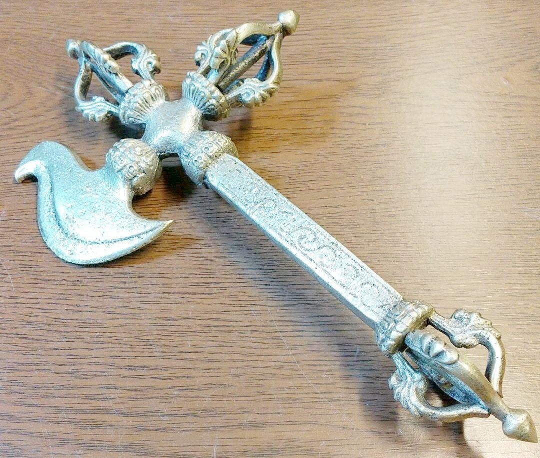 チベット密教法具 カルタリ ドルジェ　長さ20cm ヴァジュラ 金剛杵 インド チベット密教法具 カルタリ ドルジェ 長さ20cm ヴァジュラ 金剛