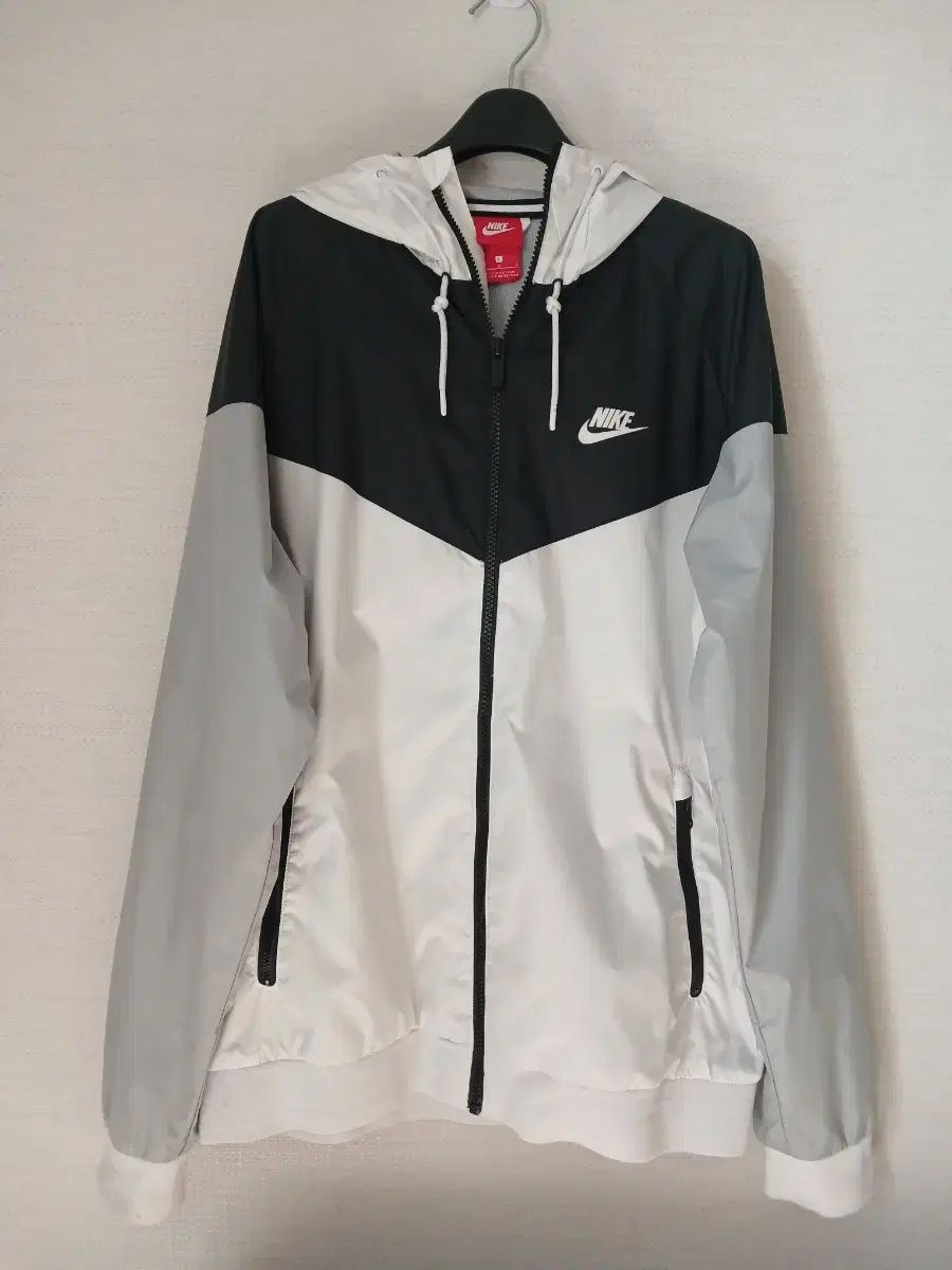 Nike(ナイキ） トレーナー ジップアップ