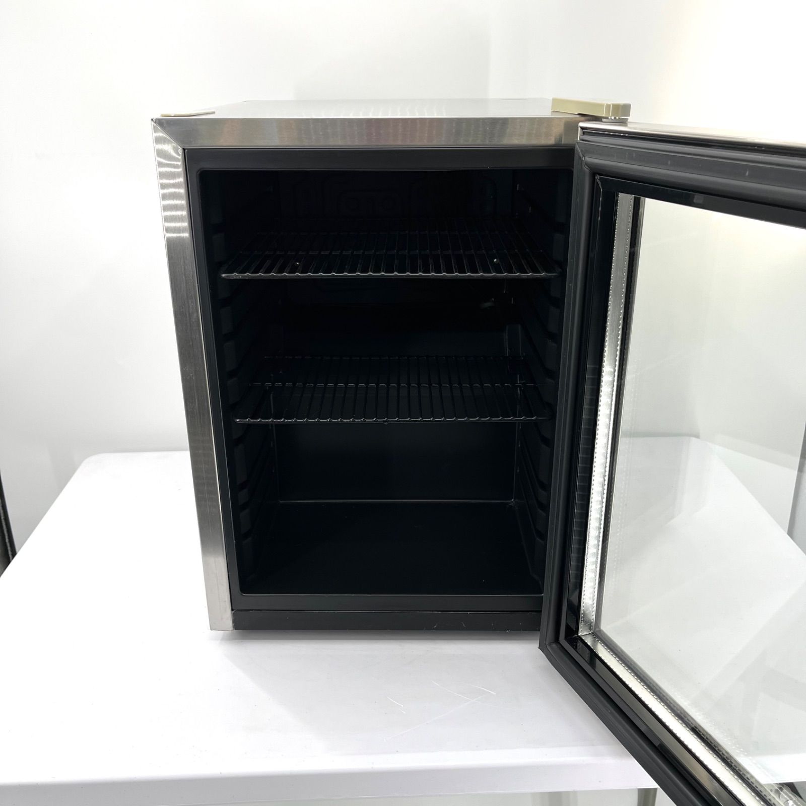 MR-ST23 ノンフロン電気冷蔵庫 MR-ST23ノンフロン電気冷蔵庫