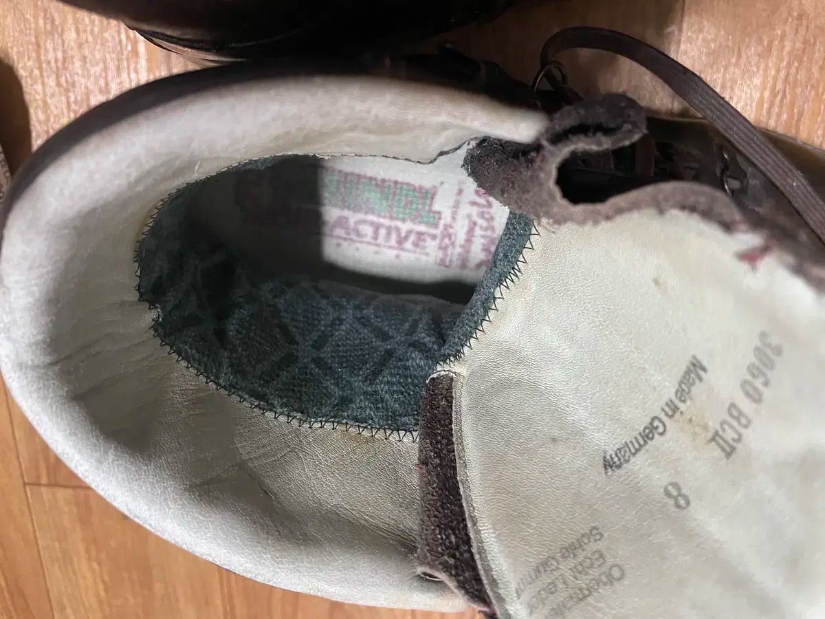 メインレス アイスランド