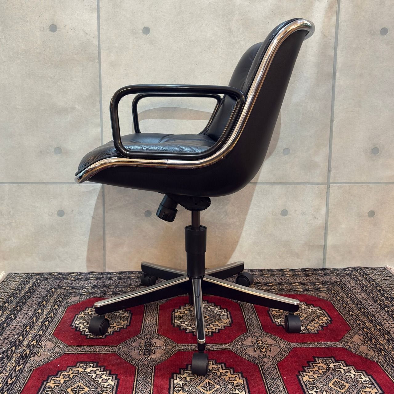 USED】Knoll（ノール） ポロックチェア (Pollock Executive Chair) 肘