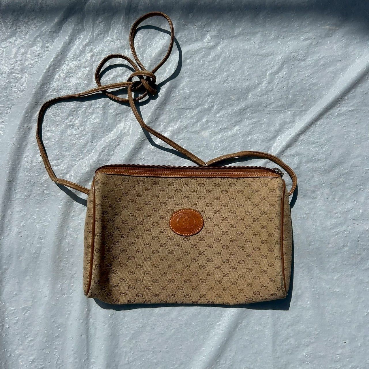 GUCCI グッチ マイクロGG ハンドバッグ ベージュ レディース ブランド GUCCI】グッチ オールドグッチ ハンドバッグ マイクロGG 46.000