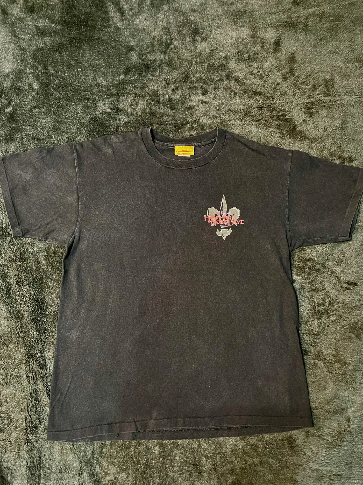 2025年最新】ノートルダムの鐘 tシャツの人気アイテム - メルカリ