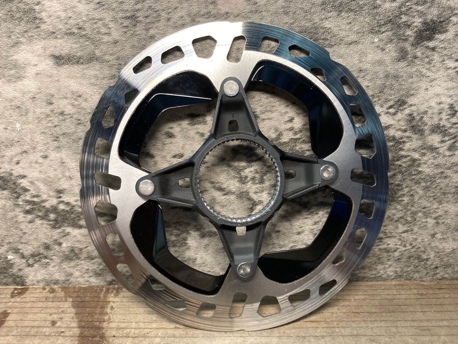 JG452 シマノ SHIMANO RT-MT900 ディスクブレーキ ローター Φ140 厚さ
