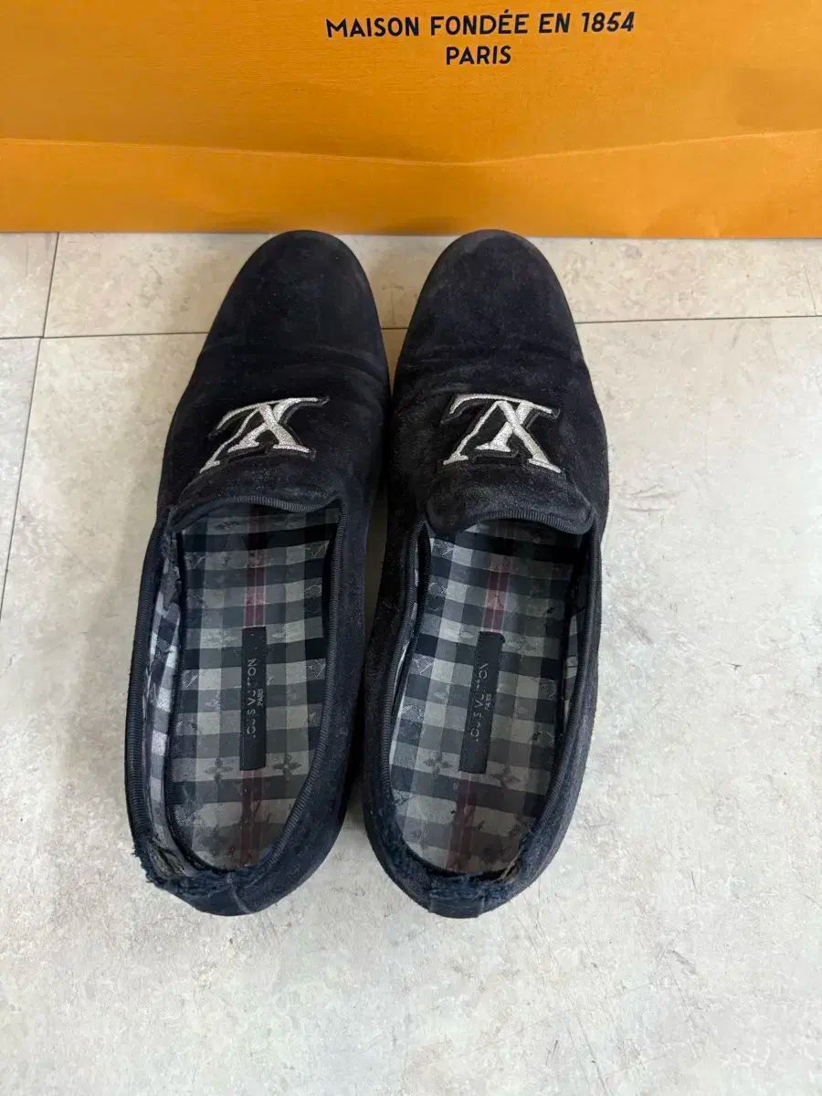 Vuitton ルイヴィトン