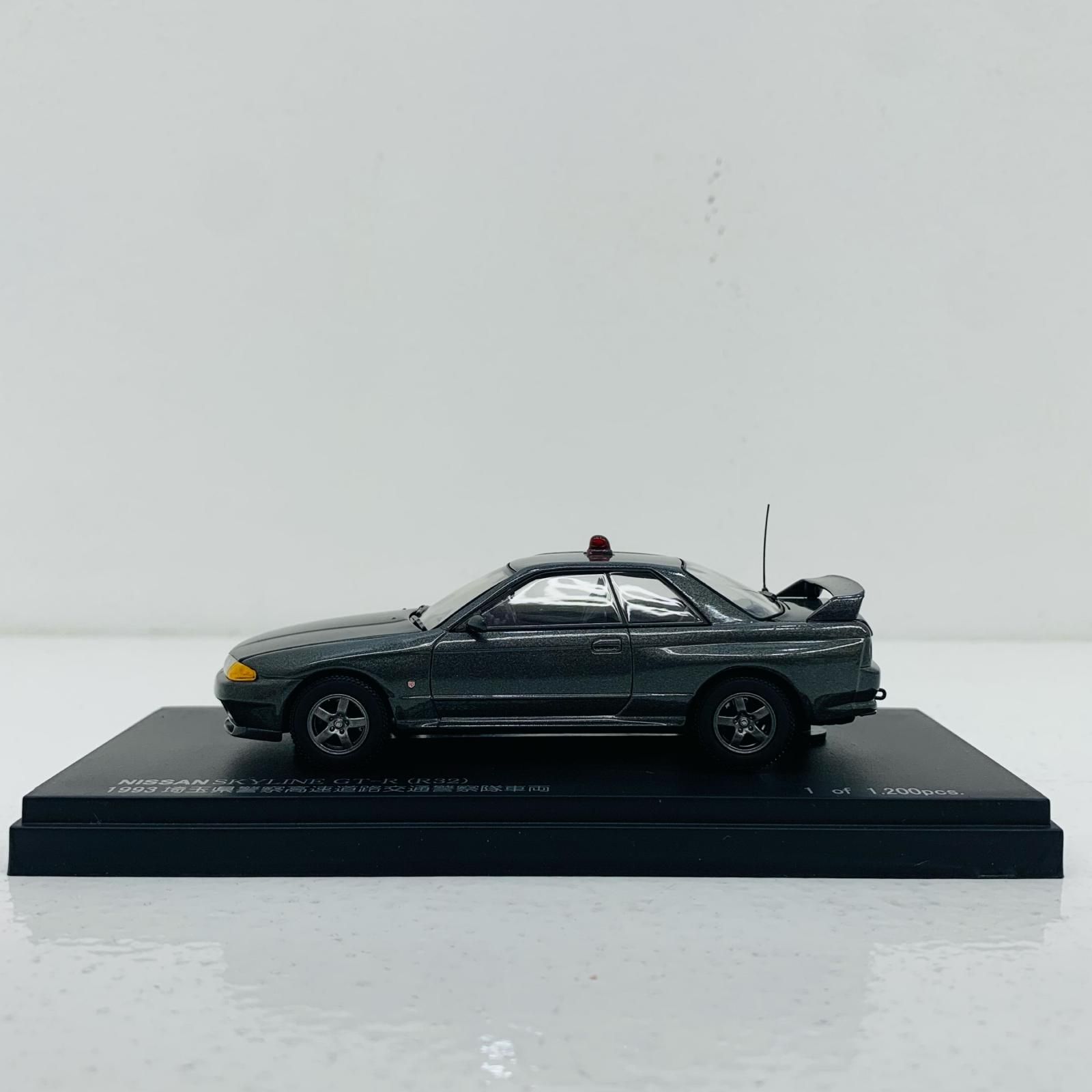 日産 GT-R (R32) 1993 埼玉県警察高速道路交通警察隊車両 1/43 日産 スカイライン GT-R 1995 R33 埼玉県警察高速道路交通
