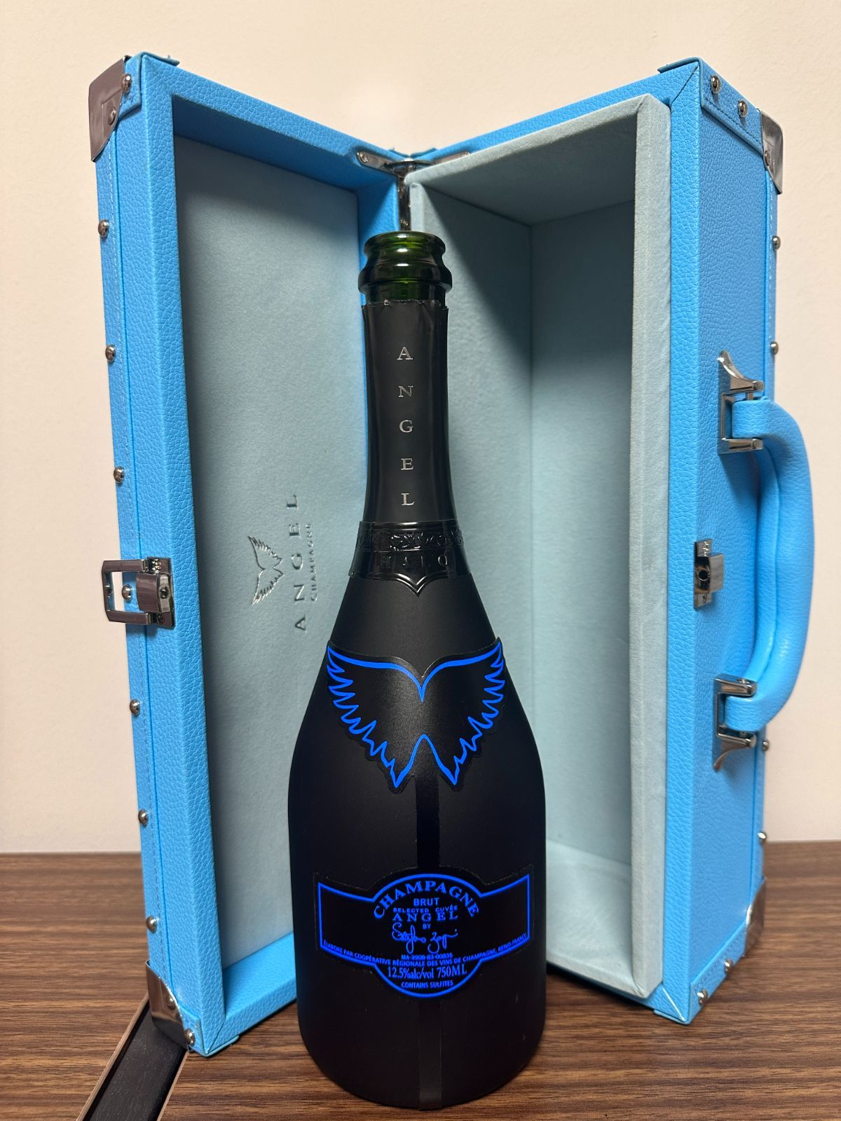 エンジェルシャンパン ヘイロー ブルー 空ボトル - メルカリ