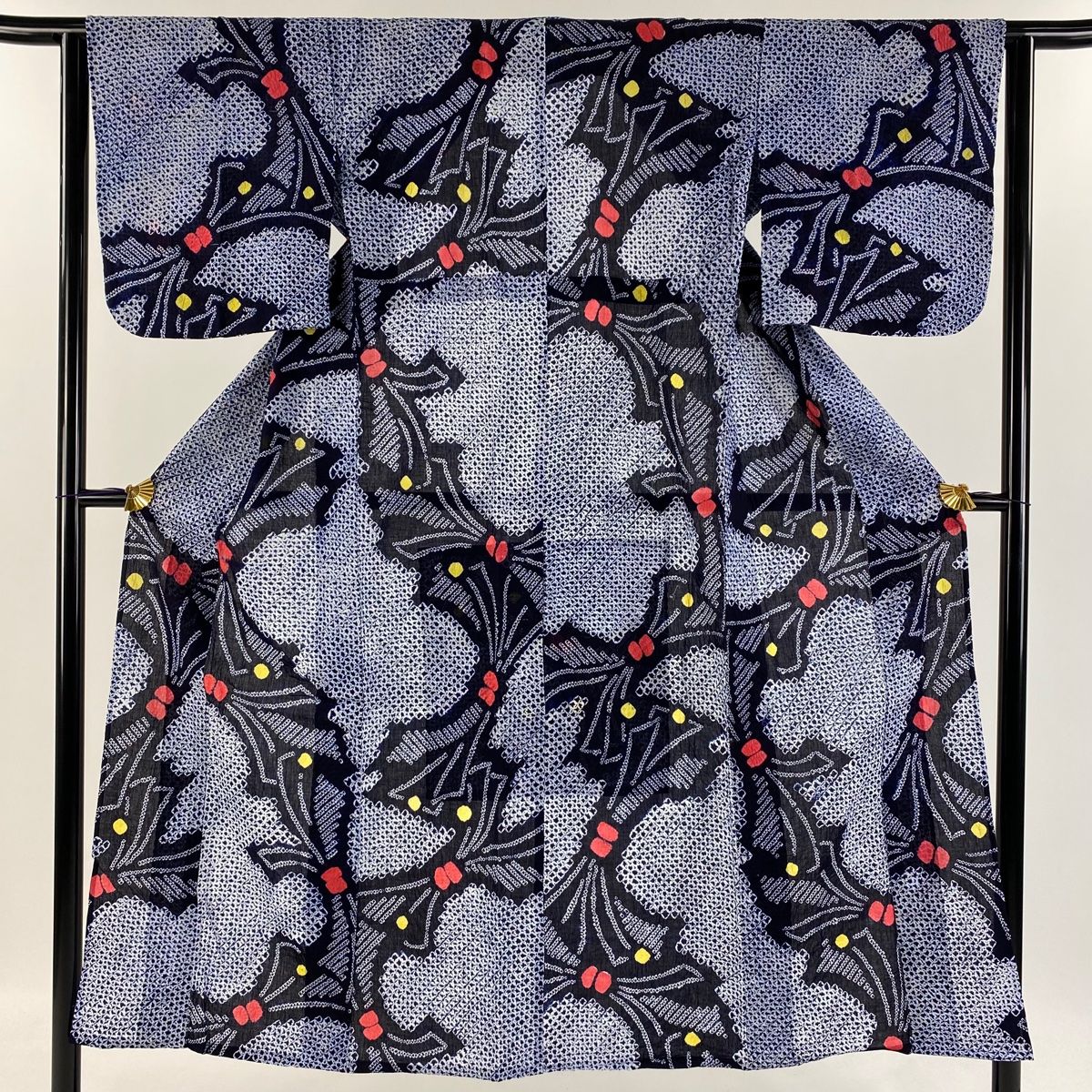 浴衣 身丈148.5cm 裄丈61.5cm S 絞り浴衣 束ね熨斗 紺色 綿 美品 名品  