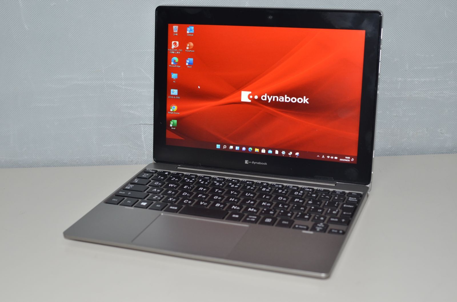 中古美品ノートパソコンWindows11+office 爆速SSD128GB 東芝