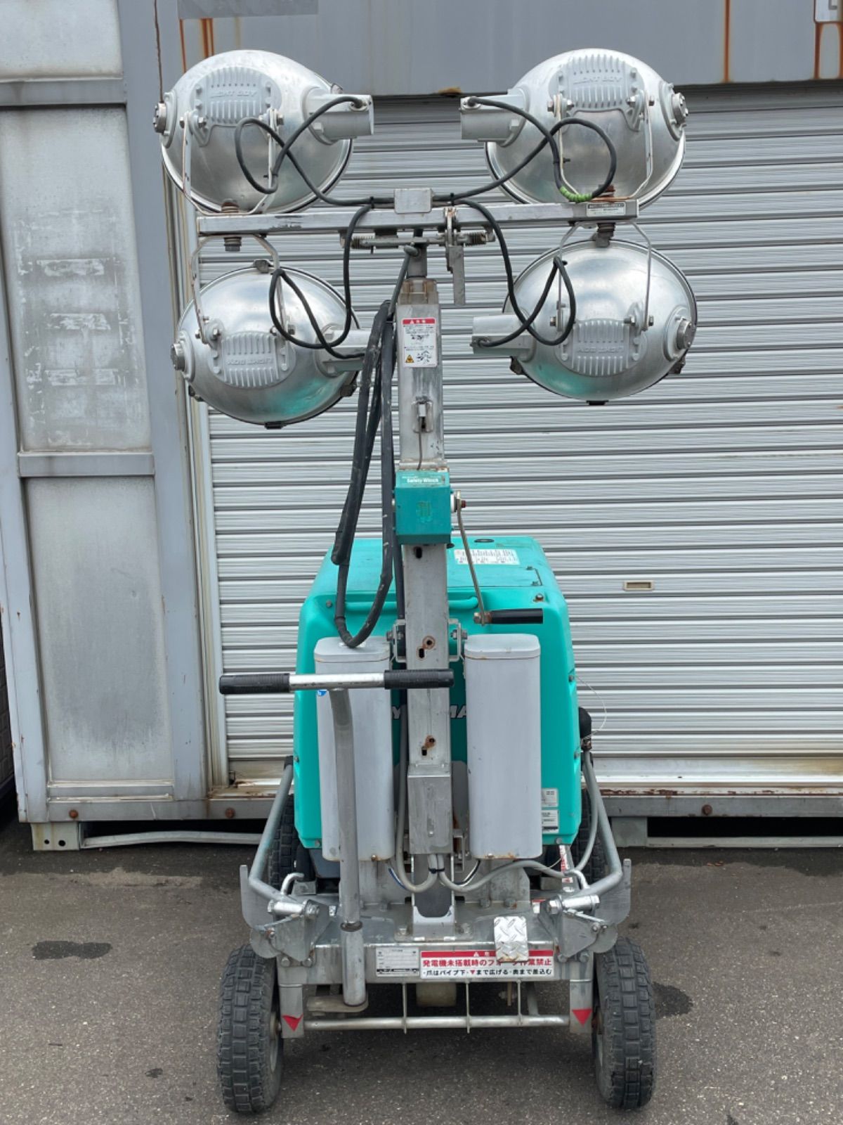 LIGHT BOY YDG300VS エンジン投光器 ディーゼル 投光機 ヤンマー LIGHT BOY YDG300VS エンジン投光器 ディーゼル 投光機 ヤンマー