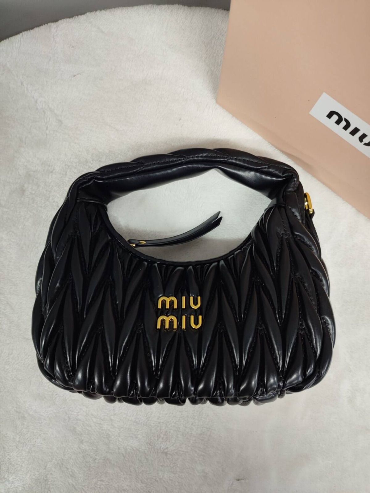 【新品】MIU MIU レディース ハンドバッグ