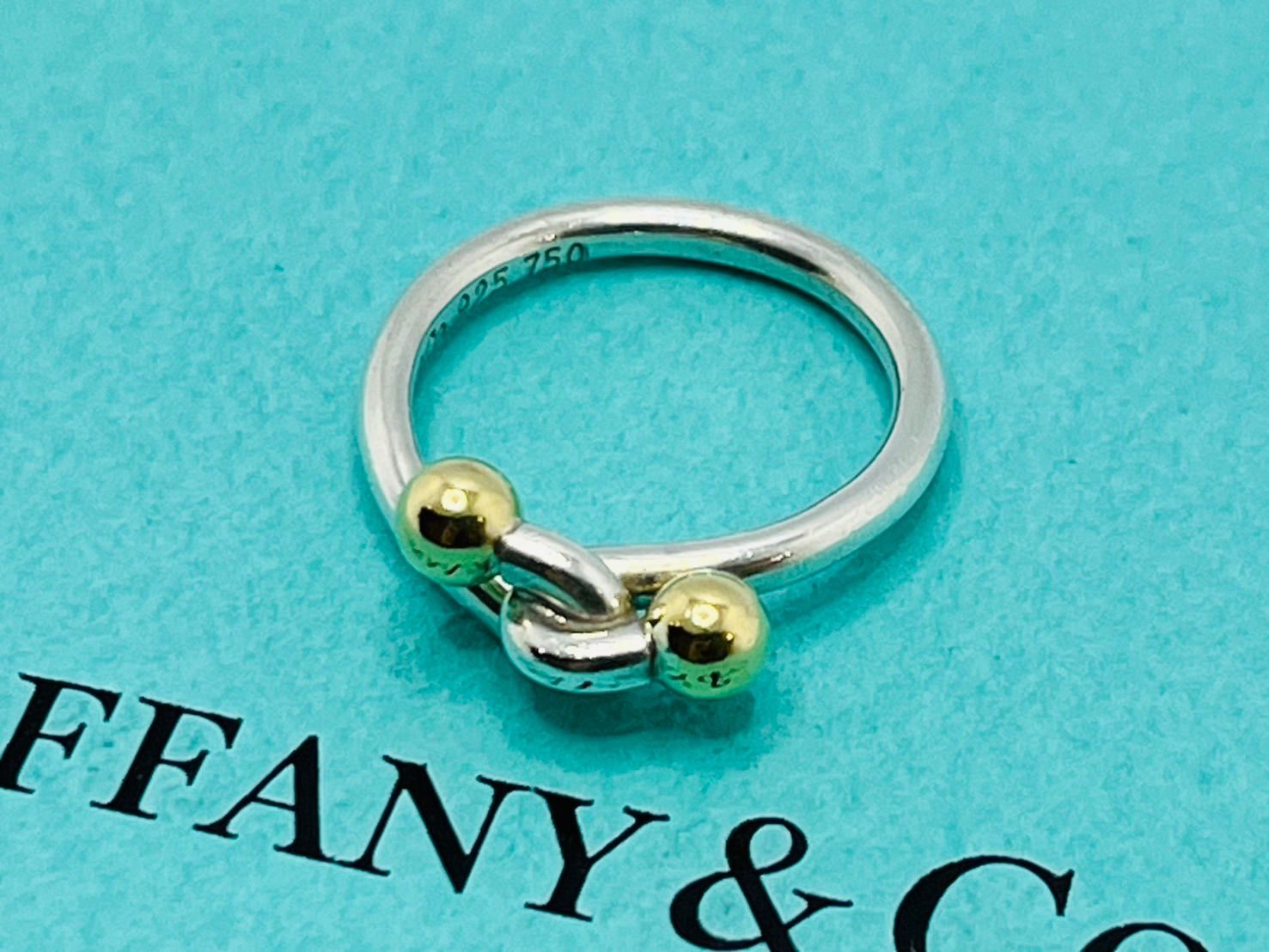 TIFFANY&Co. ティファニー シルバー&ゴールドコンビリング ラブノット