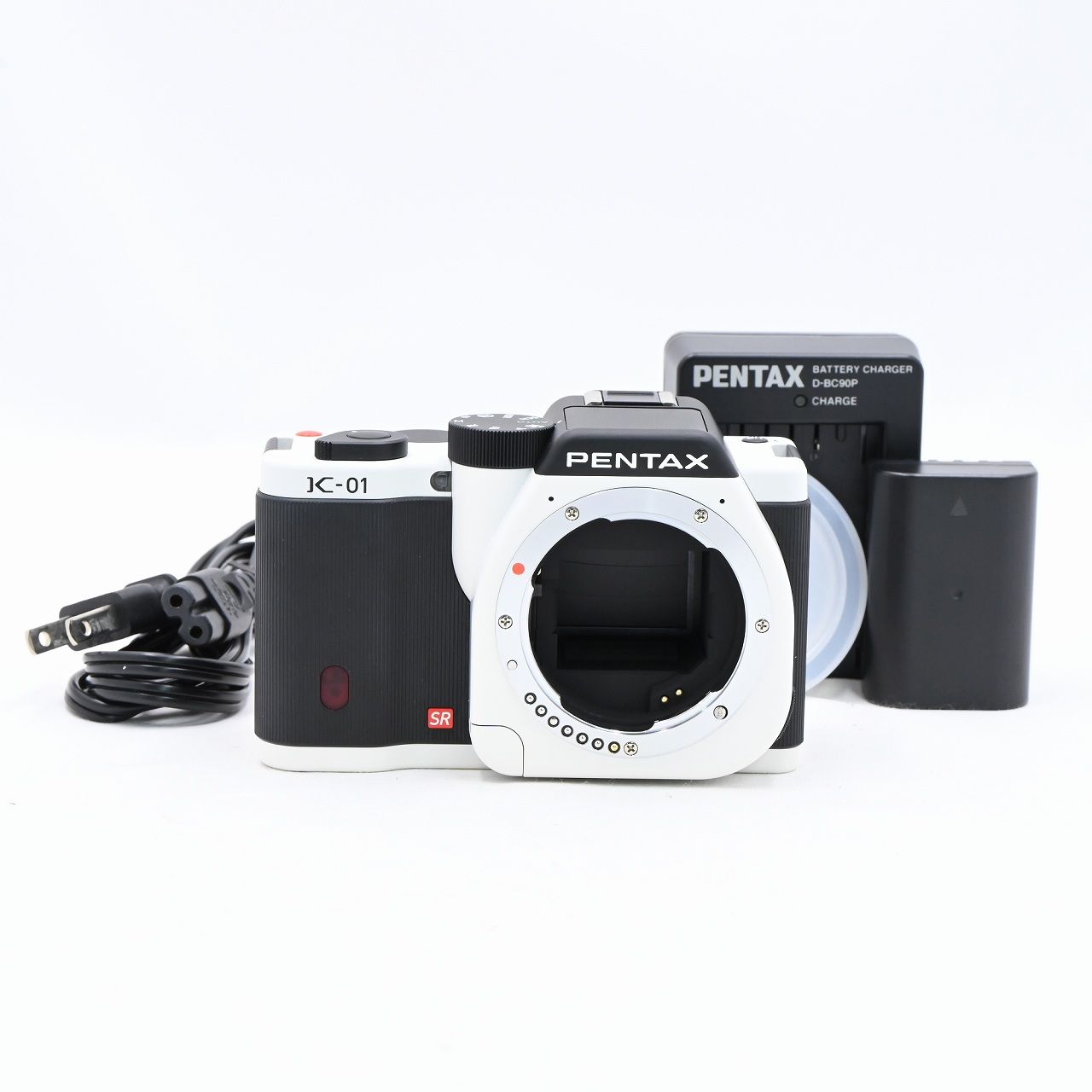 ペンタックス PENTAX K-01 ボディ ホワイト×ブラック ミラーレス一眼レフカメラ【中古】 - メルカリ