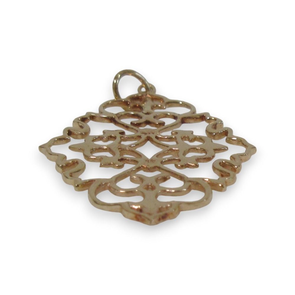 美品 agete アガット K10 ジャスミン 透かしチャーム ペンダントトップ