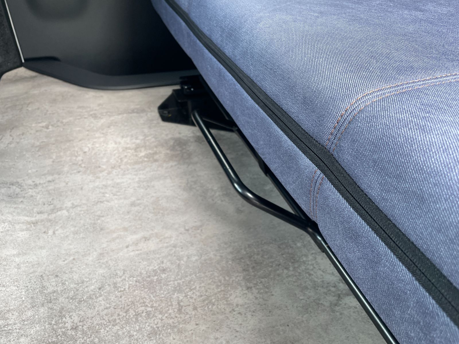 ハイエースS-GL 標準ワイド セカンドシート バックパネルキット高反発