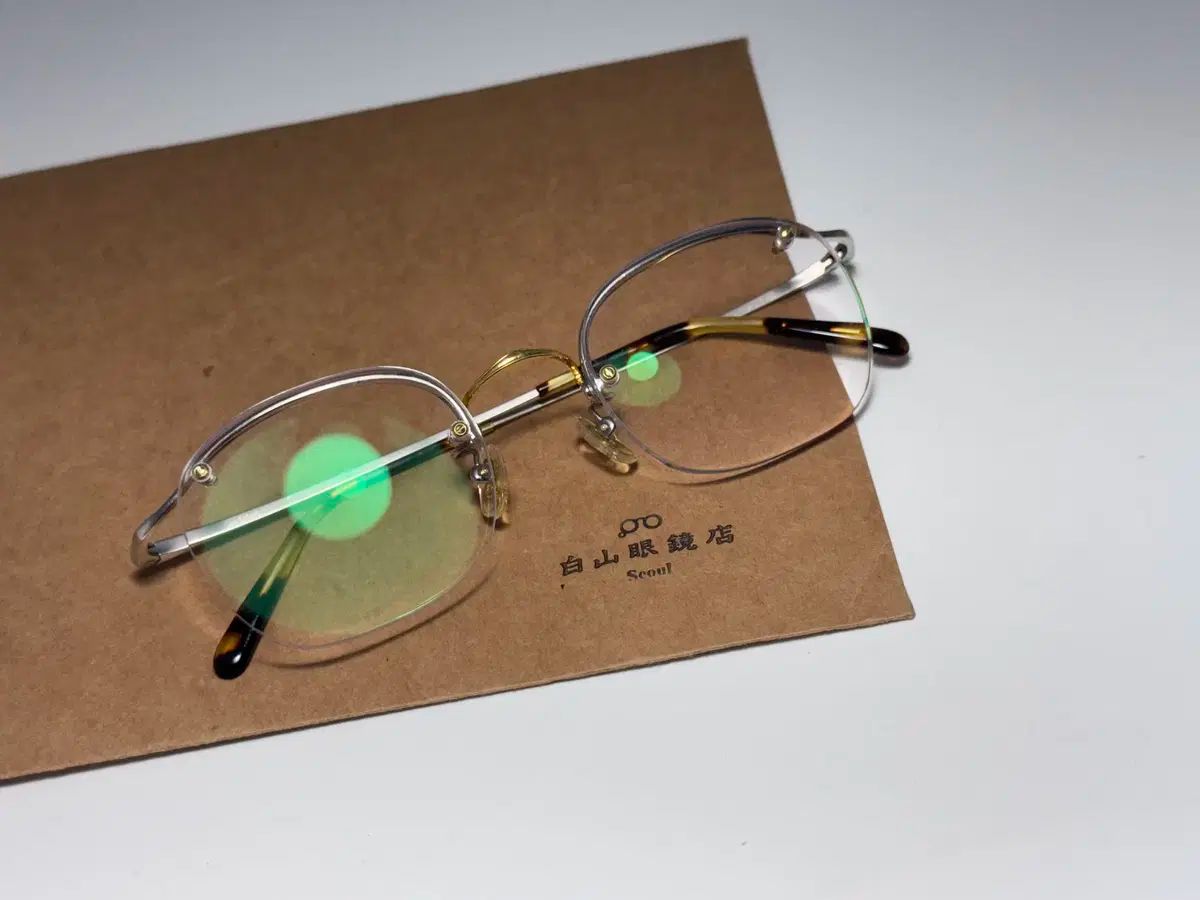 白山眼鏡 チタン トゥーPOINT フチなし メガネ 0067