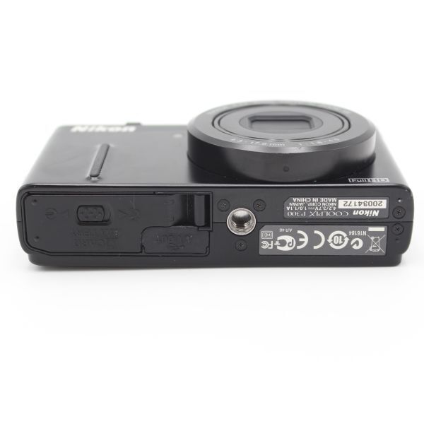 COOLPIX P300