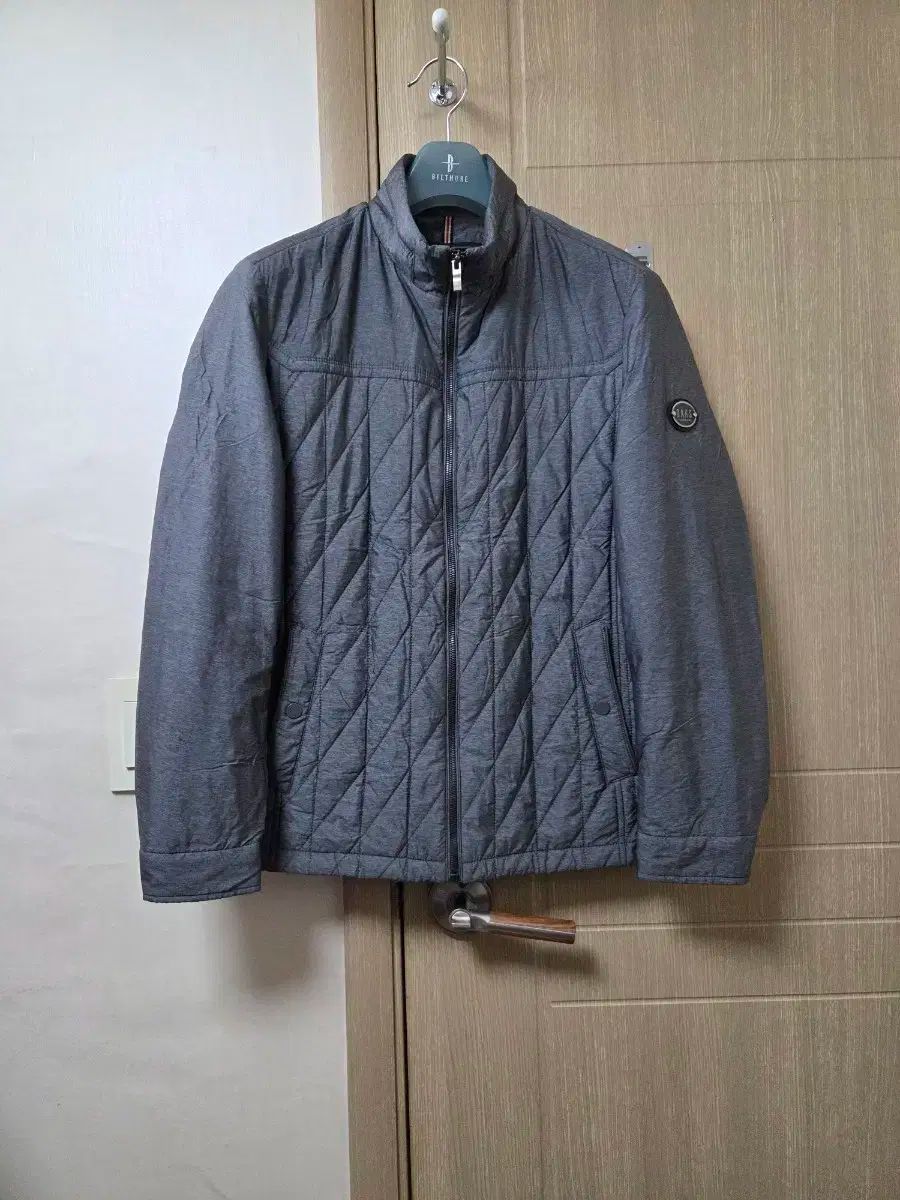 ダックス ゴルフ 軽量 ダウン 100