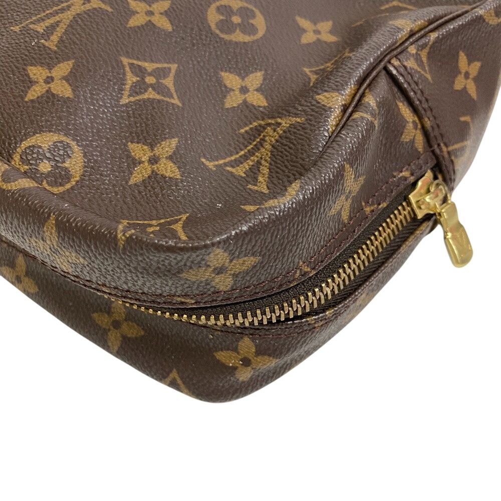 VUITTON