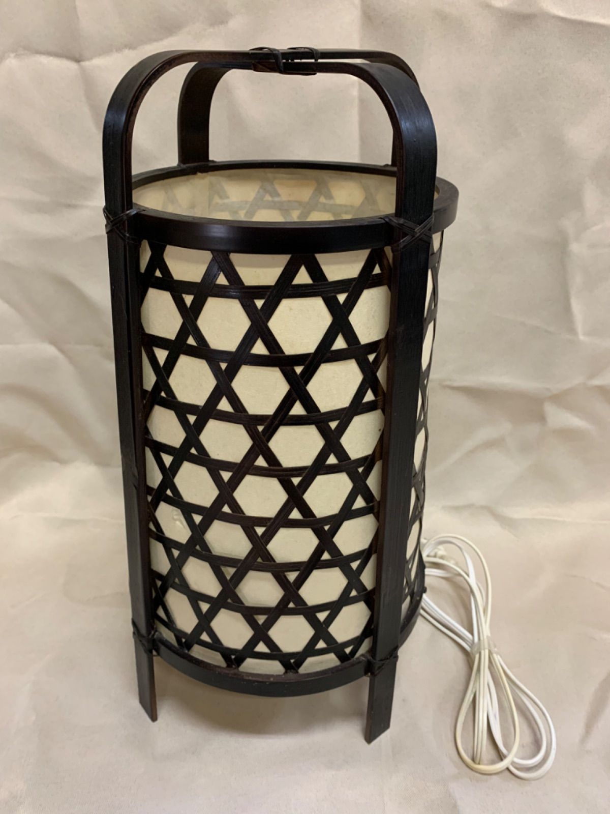 昭和レトロ 和風 竹製スタンドライト 和紙シェードランプ フロアライト 古道具 昭和レトロ 和風 竹製スタンドライト 和紙シェードランプ フロア