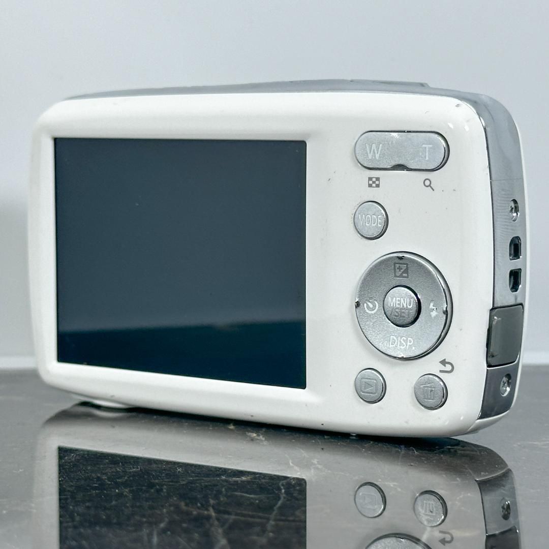 Panasonic LUMIX DMC-S1 ホワイト - メルカリ