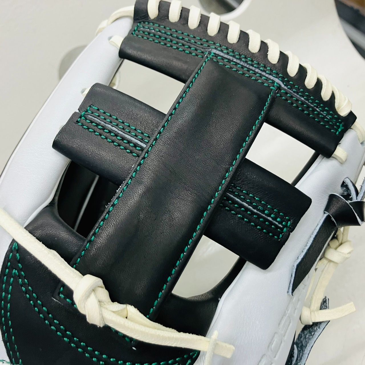 前*郎様 ゼット プロステイタス 軟式用 オーダーグラブ 内野手用 Nブラック× 前*郎様 ゼット プロステイタス 軟式用 オーダーグラブ 内野手用 N