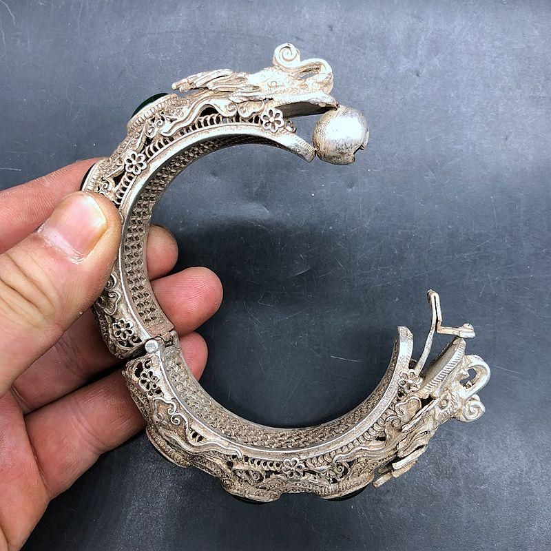 銅 細工 大清乾隆龍頭腕輪 装飾品現代工芸品 美術品 置物 銅 細工 大清乾隆龍頭腕輪 装飾品現代工芸品 美術品 置物 - メルカリ