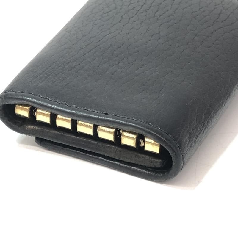 456118 グッチ