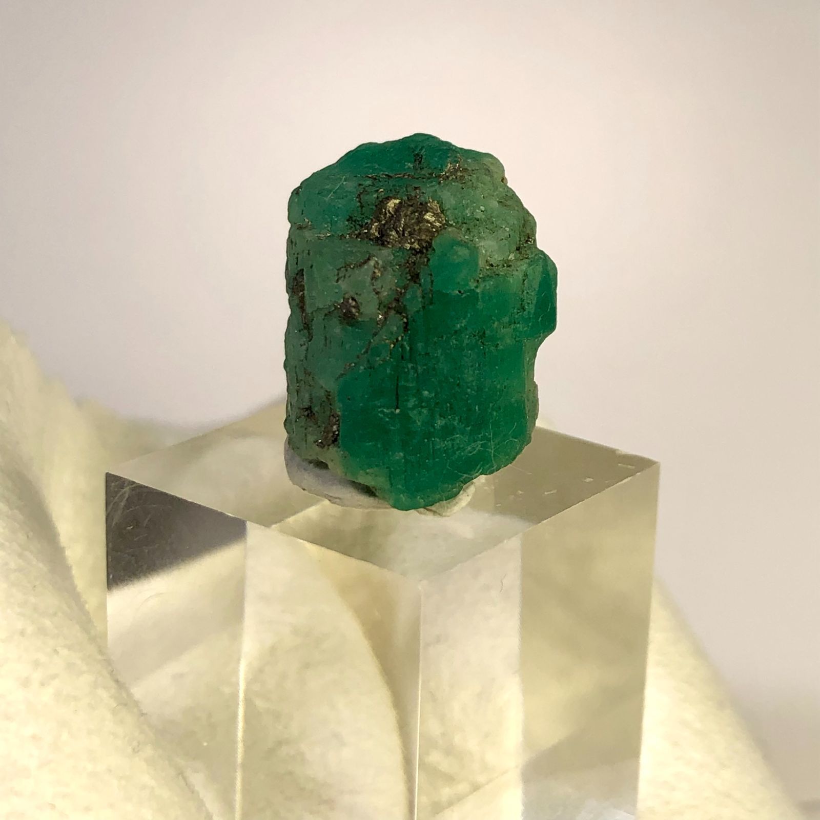 天然石 エメラルド 原石 母岩 結晶 ベリル 水晶 標本 鉱物 パワーストーン 天然石 エメラルド 原石 母岩 結晶 ベリル 水晶 標本 鉱物 パ