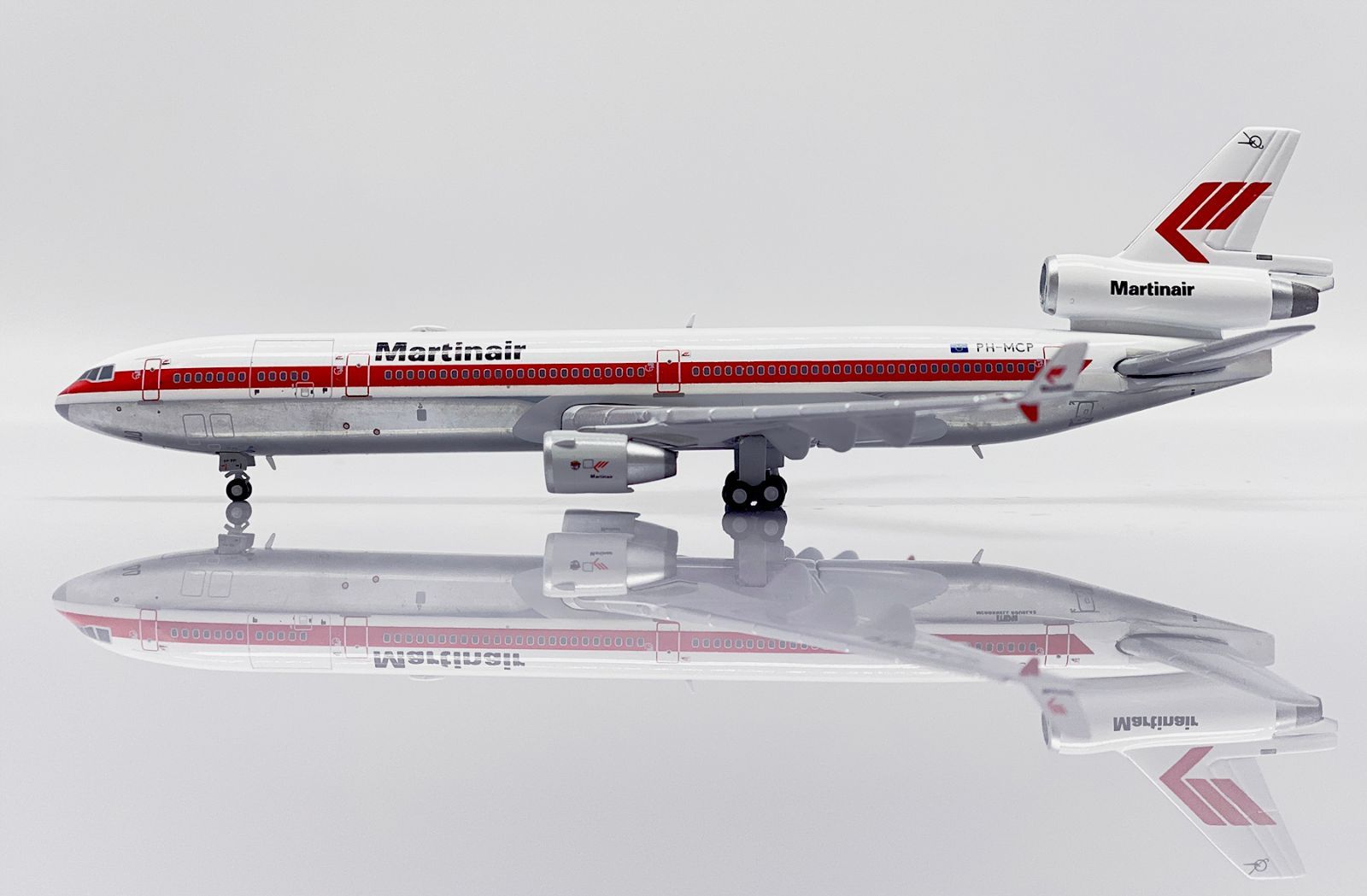 マーティンエア MD-11F PH-MCP 1/400 Jcwings マーティンエア MD-11F PH-MCP 1/400 LH4299 - メルカリ
