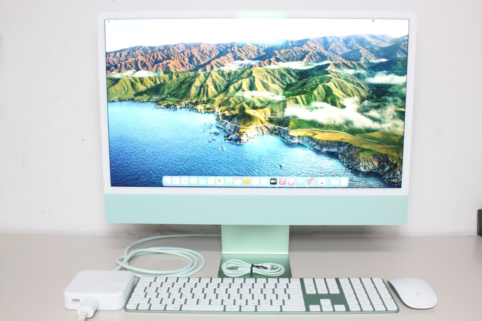 iMac（24インチ,M1,2021）2TB/16GB〈MGPJ3J/A〉⑤ - メルカリ