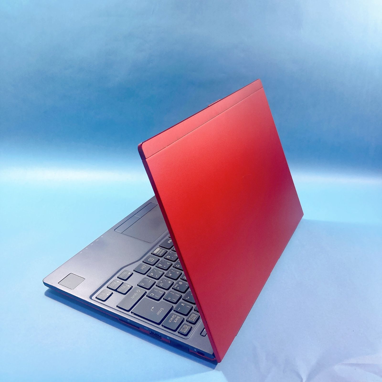 516✨8世代 快適 / 薄型軽量 /Core i5 / 爆速SSD/8GB✨すぐ使える