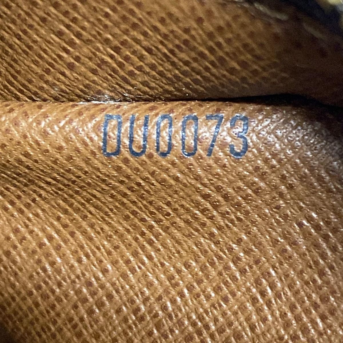 M51828 -