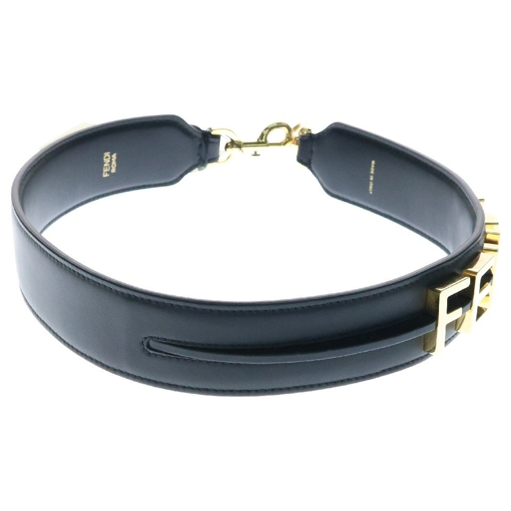 フェンディ　FENDI ストラップ　ストラップユー　ブラック　黒　ゴールド　美品 フェンディ FENDI ストラップ ストラップユー ブラック 黒