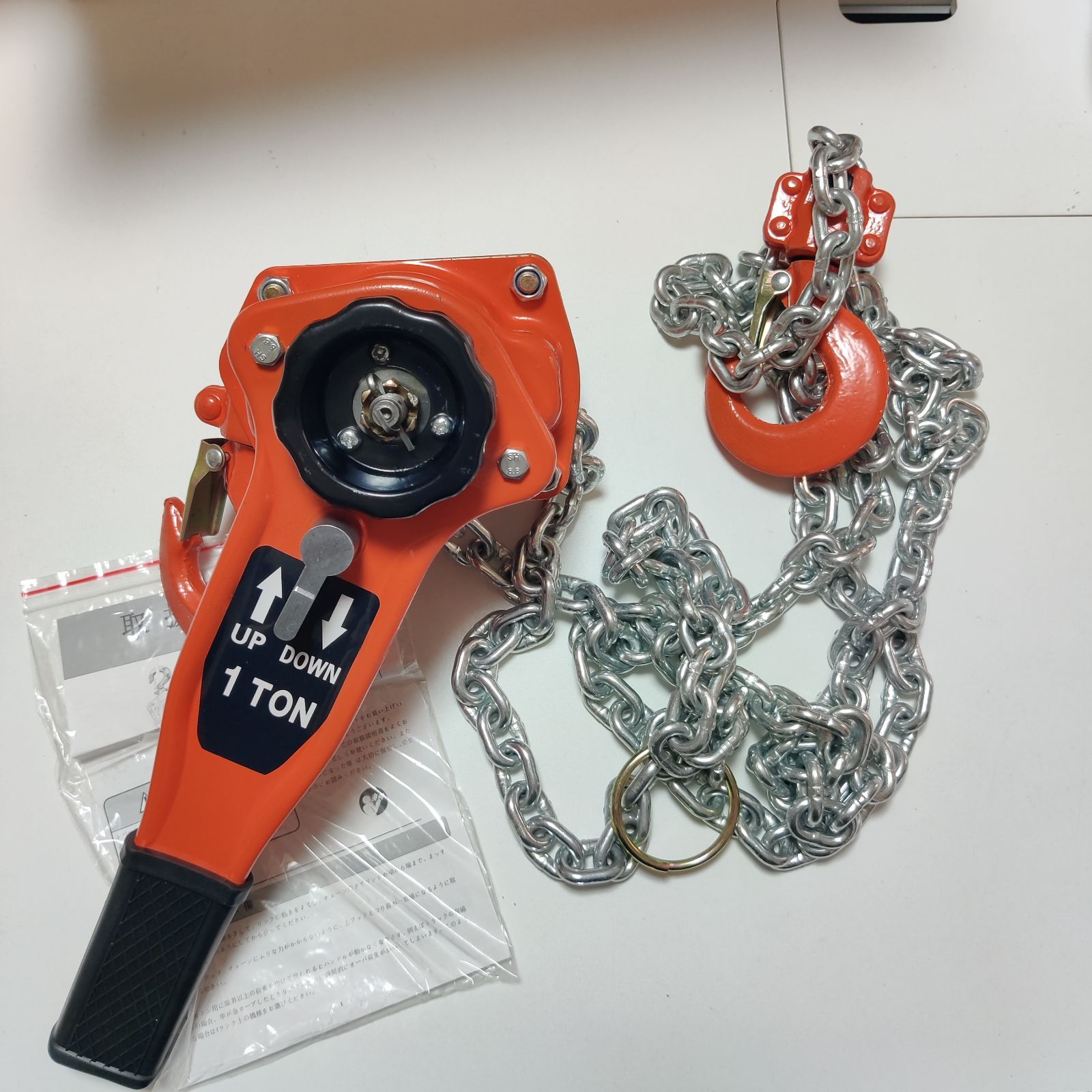 ミニチェーンブロック 0.25/1/2/3 トンハンドホイスト、昇降手動チェーン 安定性と耐久性に優れています(3M,1T) 360度回転  チェーンブロック 250kg 手動式 3m 小型 グレード100 軽量 0.25t VX 高品質 吊り上げ 抜根 牽引 チェーンホイスト : 得選館  - 通販 - Yahoo ...