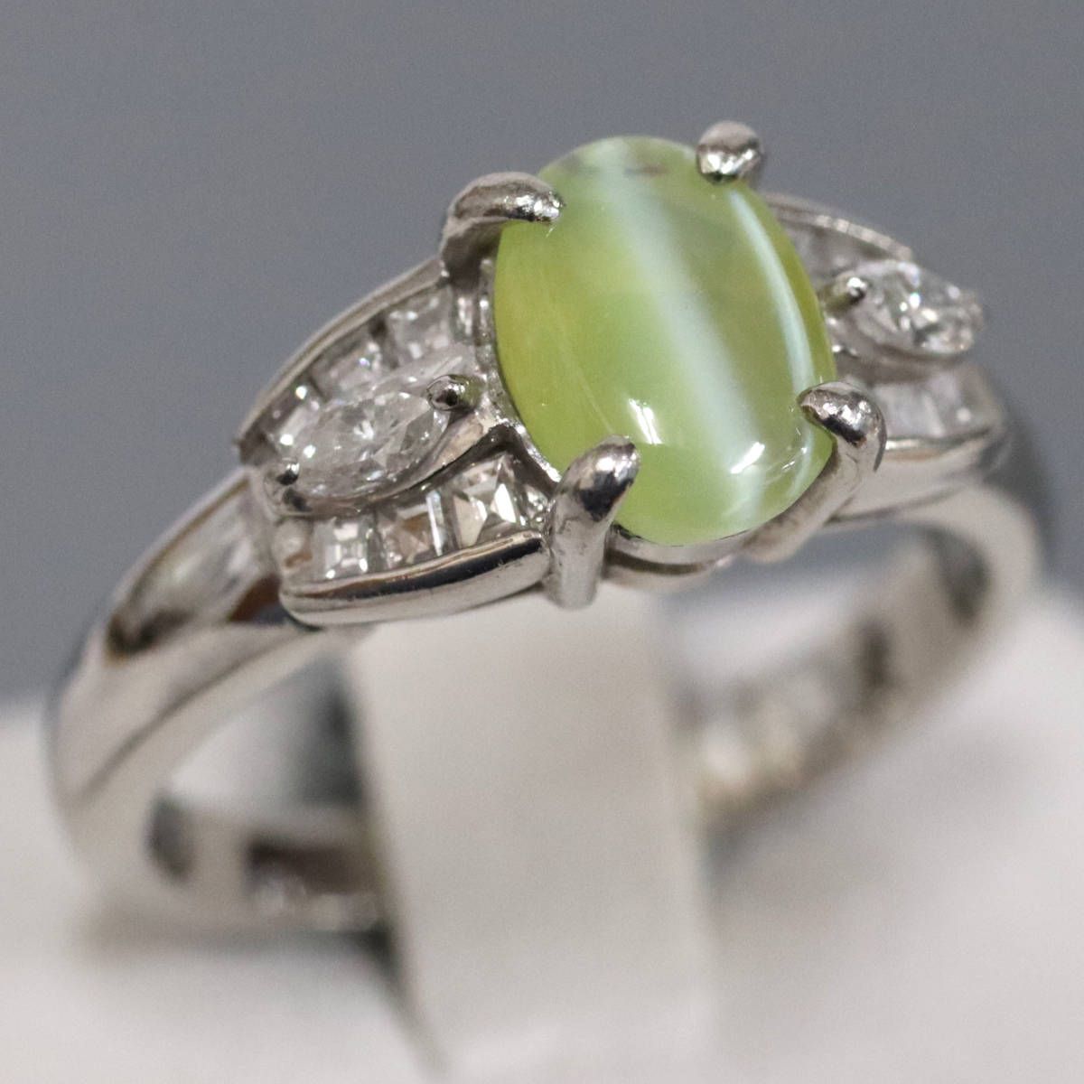 Pt900クリソベリルキャッツアイダイヤモンドリング CE1.47 D0.30 6.2g  