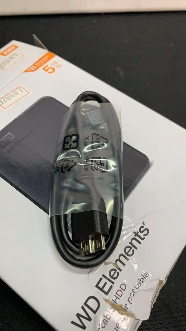 ウエスタンデジタル WD ポータブルHDD 5TB ジャンク品 920487