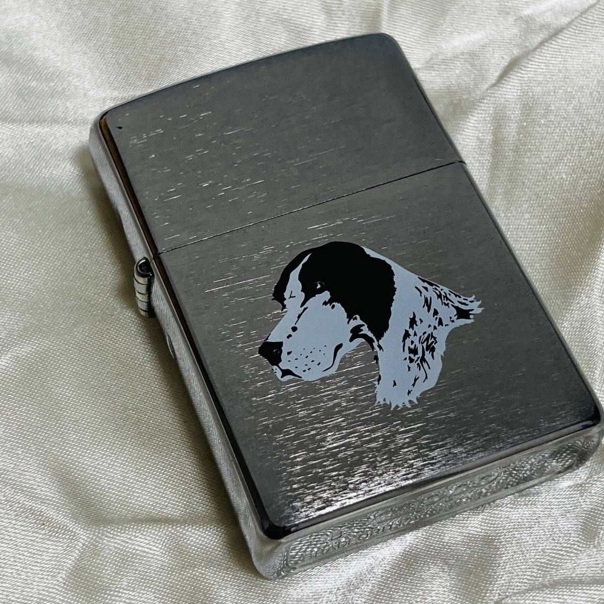 ZIPPO ジッポ　オイルライター　2015年　犬　シルバー　プリント　絵