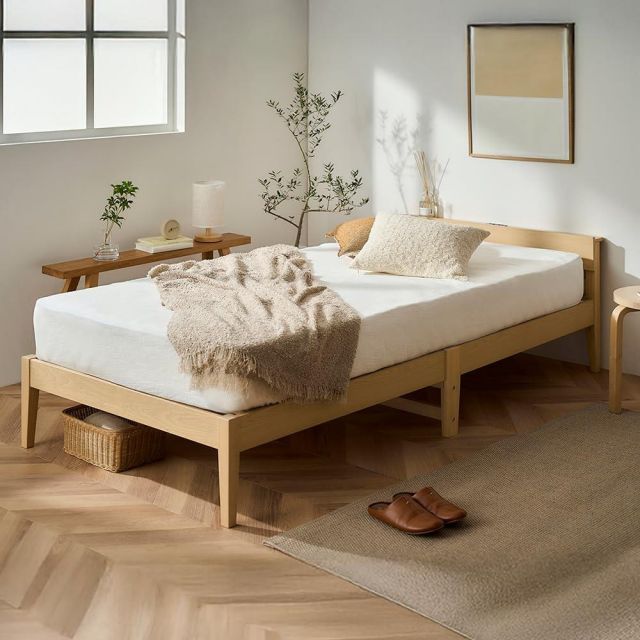 組立3分で簡単 アイリスオーヤマ 組立簡単すのこベッド シンプル宮付き すのこベッド ベッドフレーム ２口コンセント 大容量の収納 シングル 工具不要 ESB02-S ナチュラル