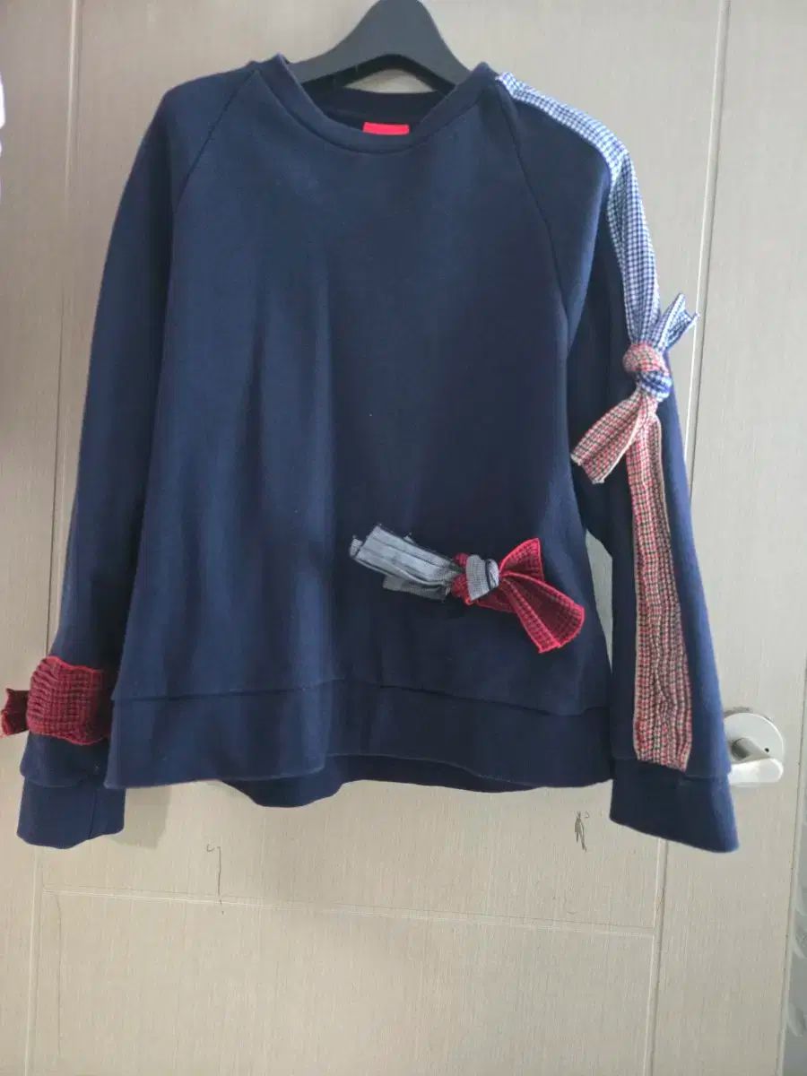 LUCKY CHOUETTE ラッキーシュエトゥ リボン t シャツ