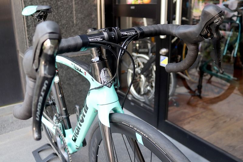 Bianchi Oltre XR3ロードバイク カーボン BIANCHI OLTRE XR3 DISC カーボン ロードバイク 買取入荷！