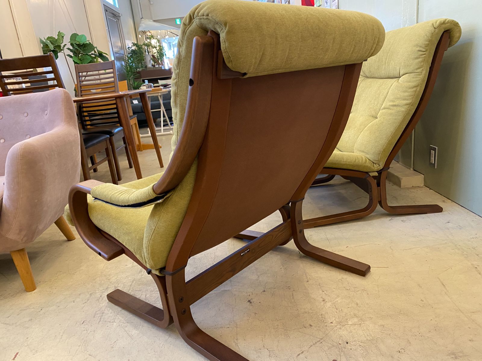 AGIO フジファニチャー　 ブラウンレザー 3人掛けソファ セパレート AGIO フジファニチャー ブラウンレザー 3人掛けソファ