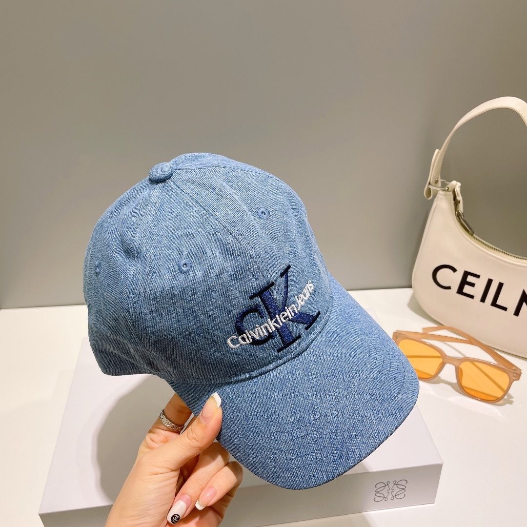 新品 カルバンクライン Calvin Klein  ベースボールキャップ　 男女兼用