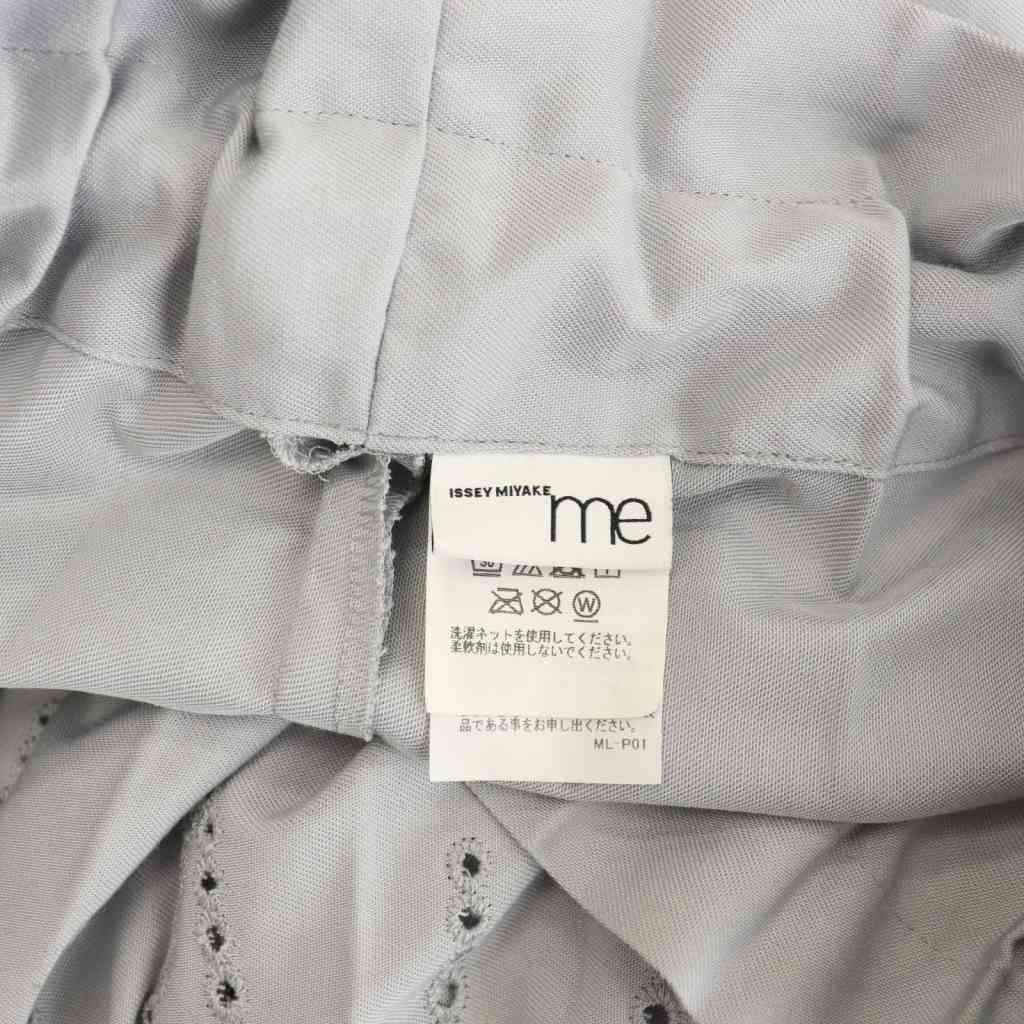 ミーイッセイミヤケ me ISSEY MIYAKE LACE PLEATS ワイドパンツ プリーツ 刺繍 ライトグレー DF OS SH DECORATOM_COM_BR