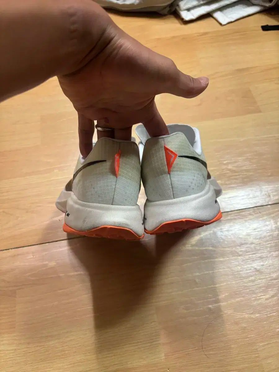 NIKE ナイキ
