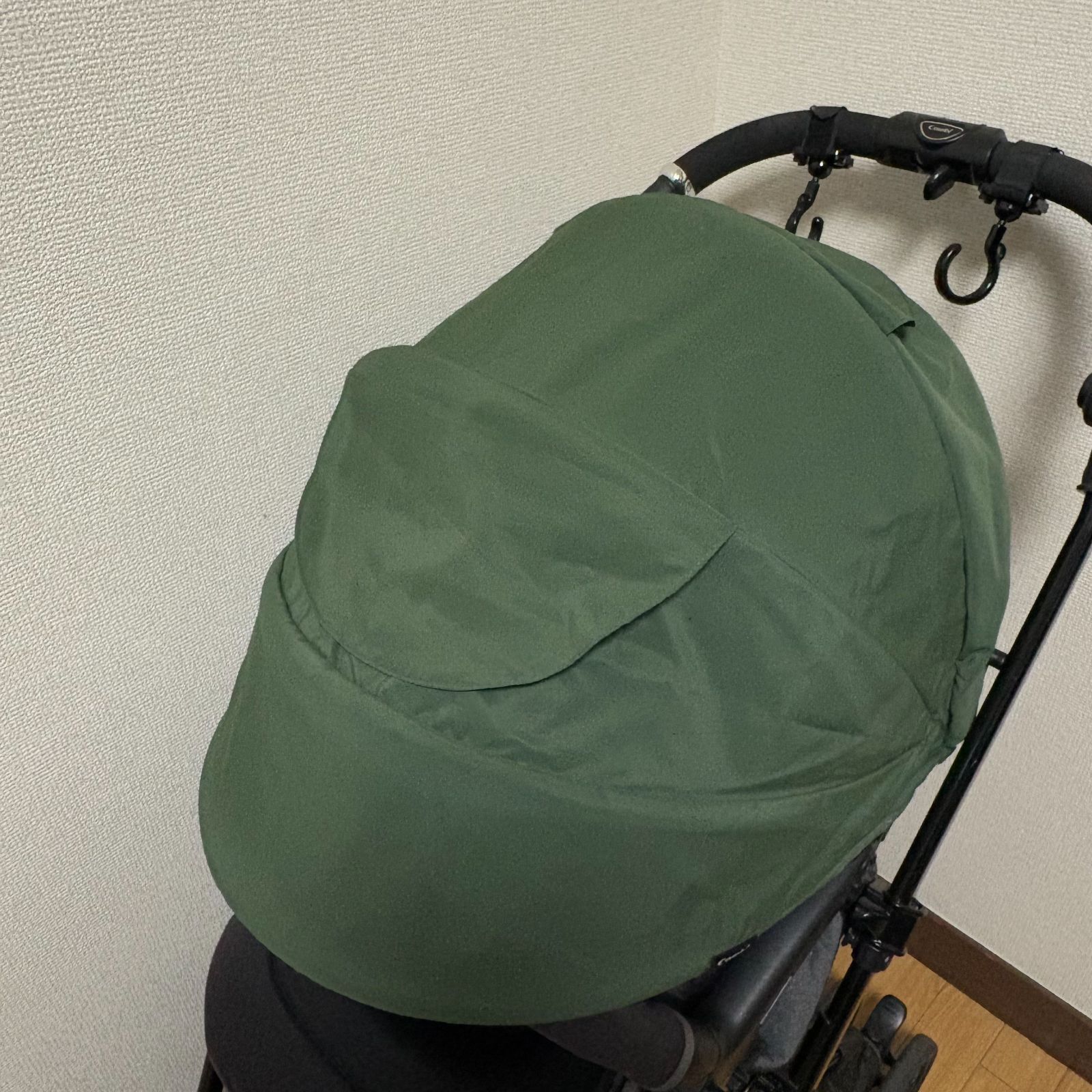 コンビ　スゴカルα 4キャス　エッグショック　エヴァーグリーン コンビ スゴカルα 4キャス エッグショック ベビーカー エヴァー