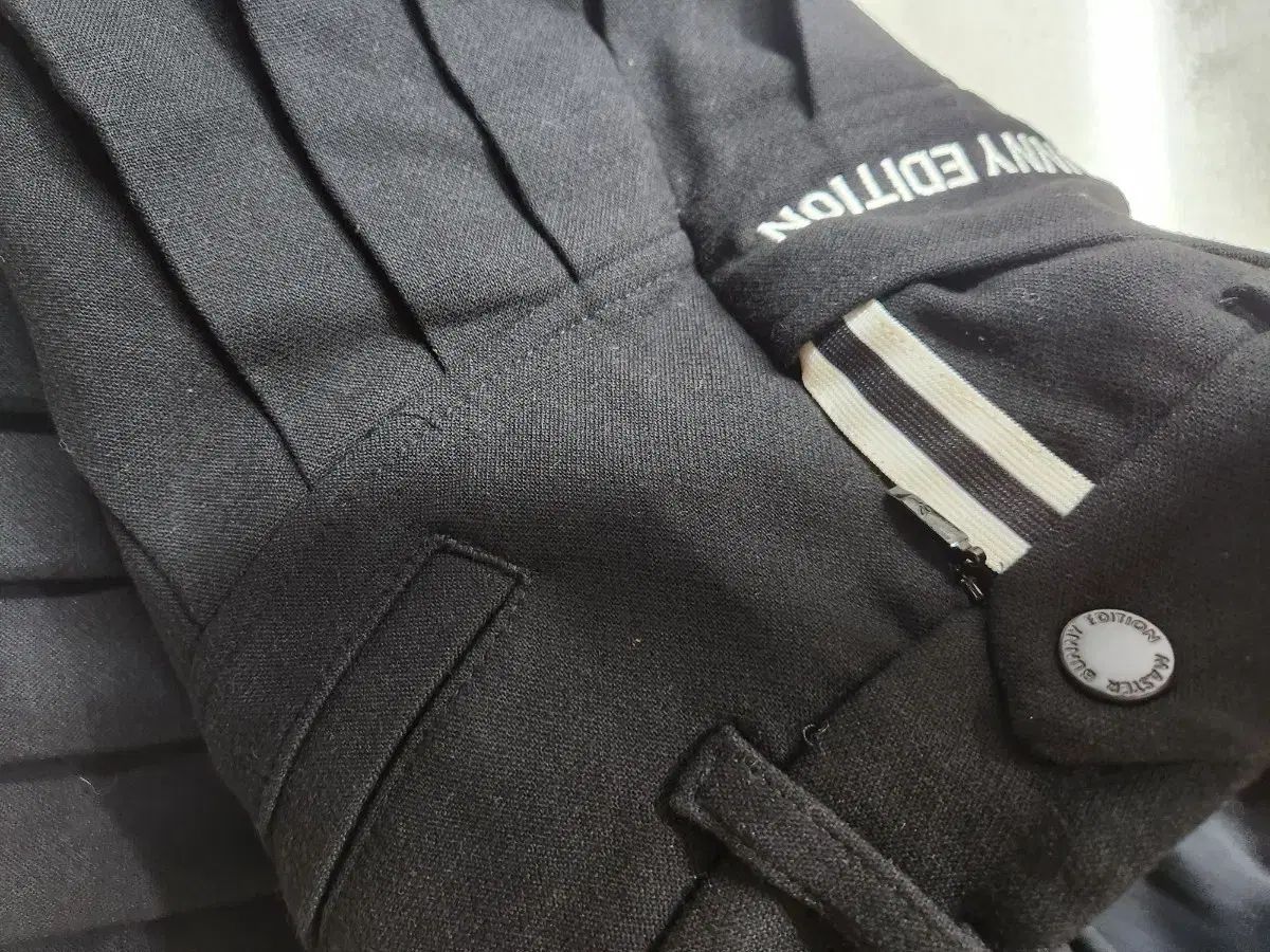 マスターバニーエディション プリーツスカート