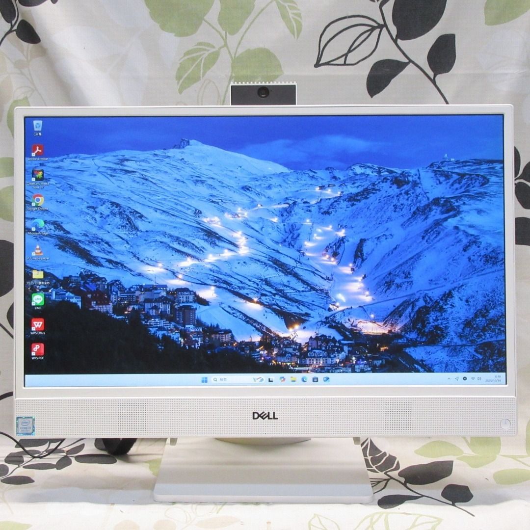 人気ホワイト Win11公式対応8世代i3 メモリ8 SSD480 カメラ