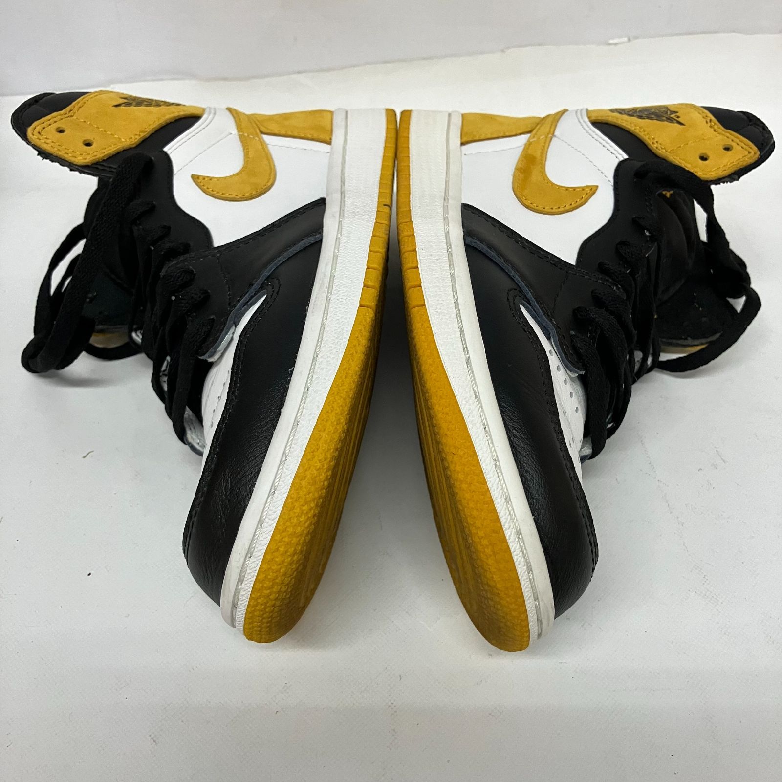 Nike Air Jordan 1 Retro High OG Black Toe/Yellow Ochre
