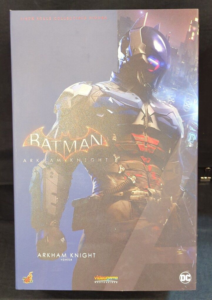HOTTOYS VIDEOGAME MASTERPIECE ARKHAM KNIGHT VGM028
